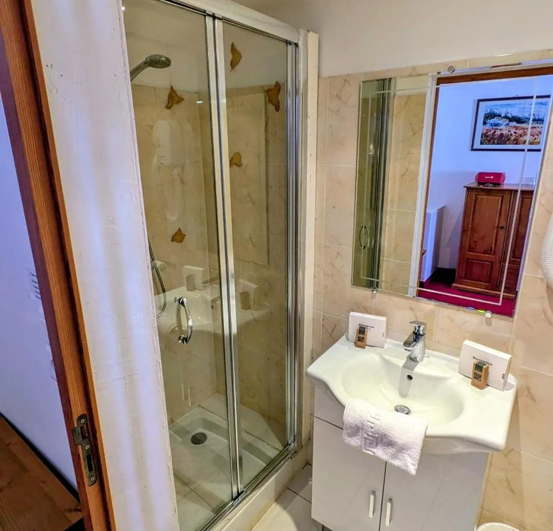 Le Bataclan Hotel Auron 3*,