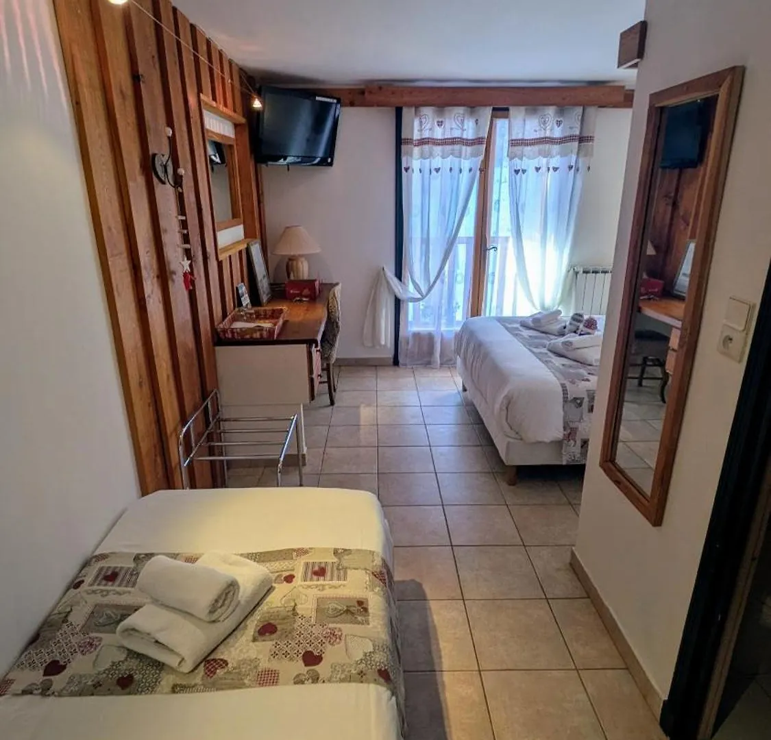 Le Bataclan Hotel Auron