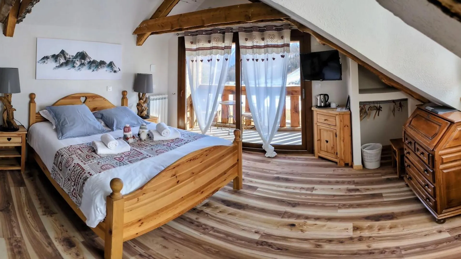 Le Bataclan Hotel Auron