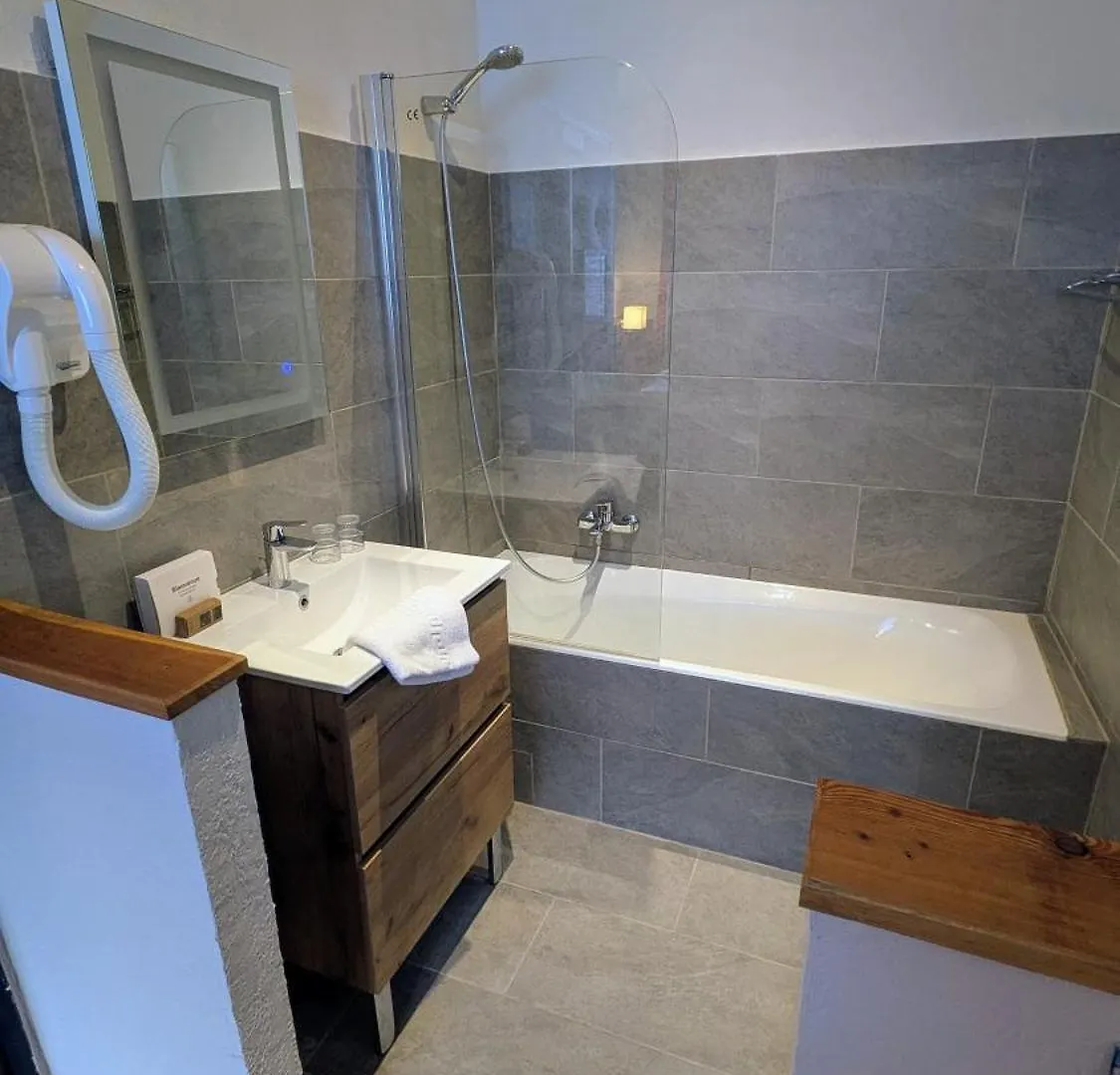 ***  Le Bataclan Hotel Auron Frankrijk